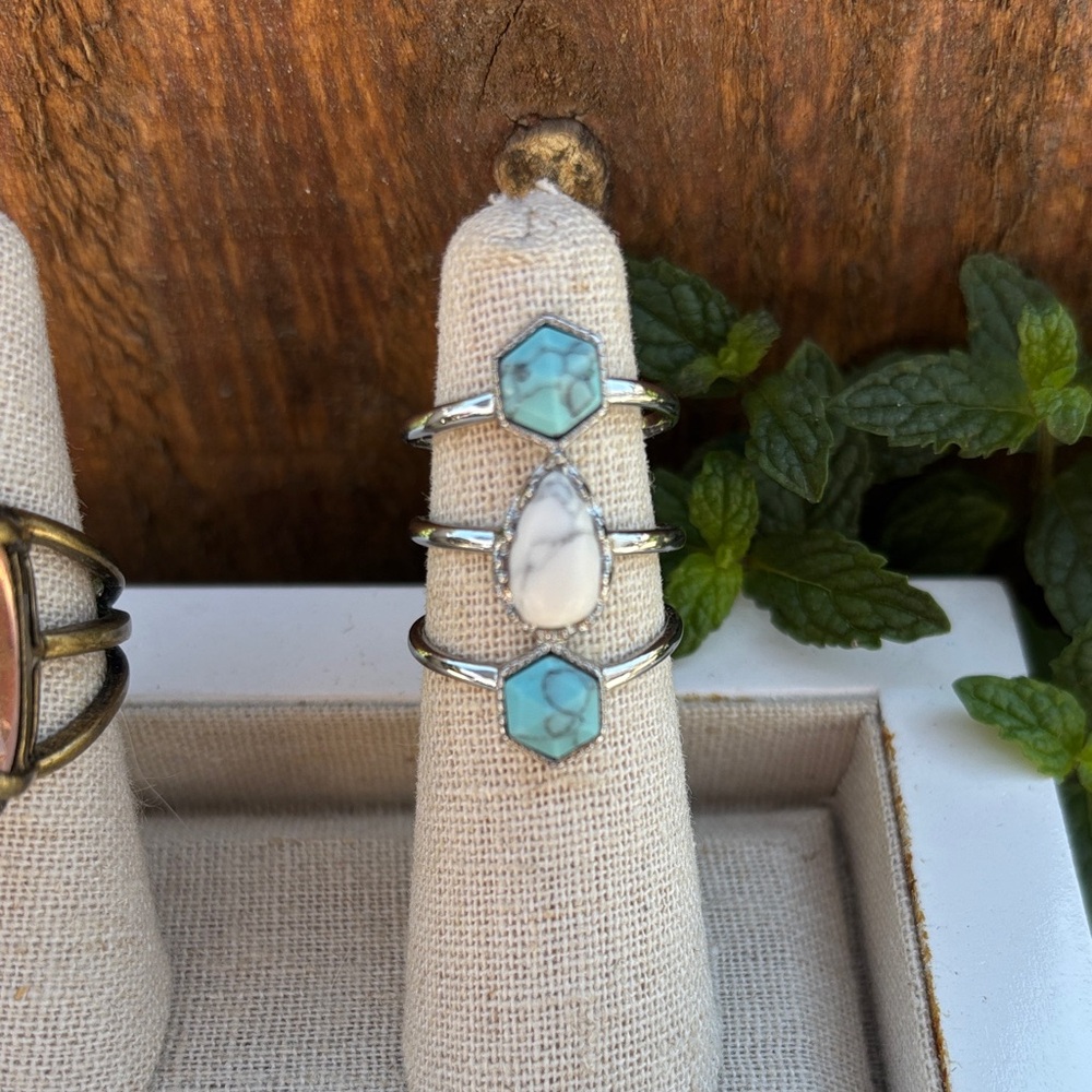 Chloe + Isabel Turkish Delight Triple Band Ring